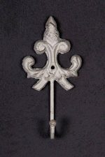 Antique White Fleur De Lis Hook 8cm x 3cm x 15cm