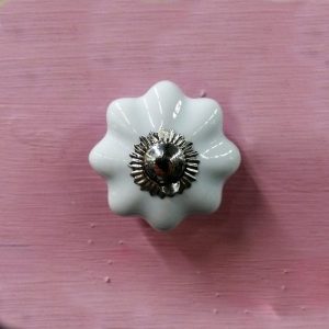 Small White Pumpkin Knob 3.5cm x 8.5cm