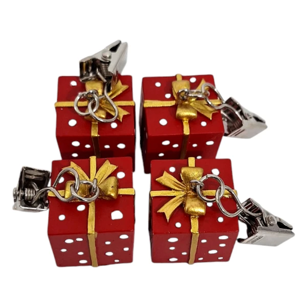 Resin-Table-Cloth-Weights-Presents-4-piece_NR-620672_1